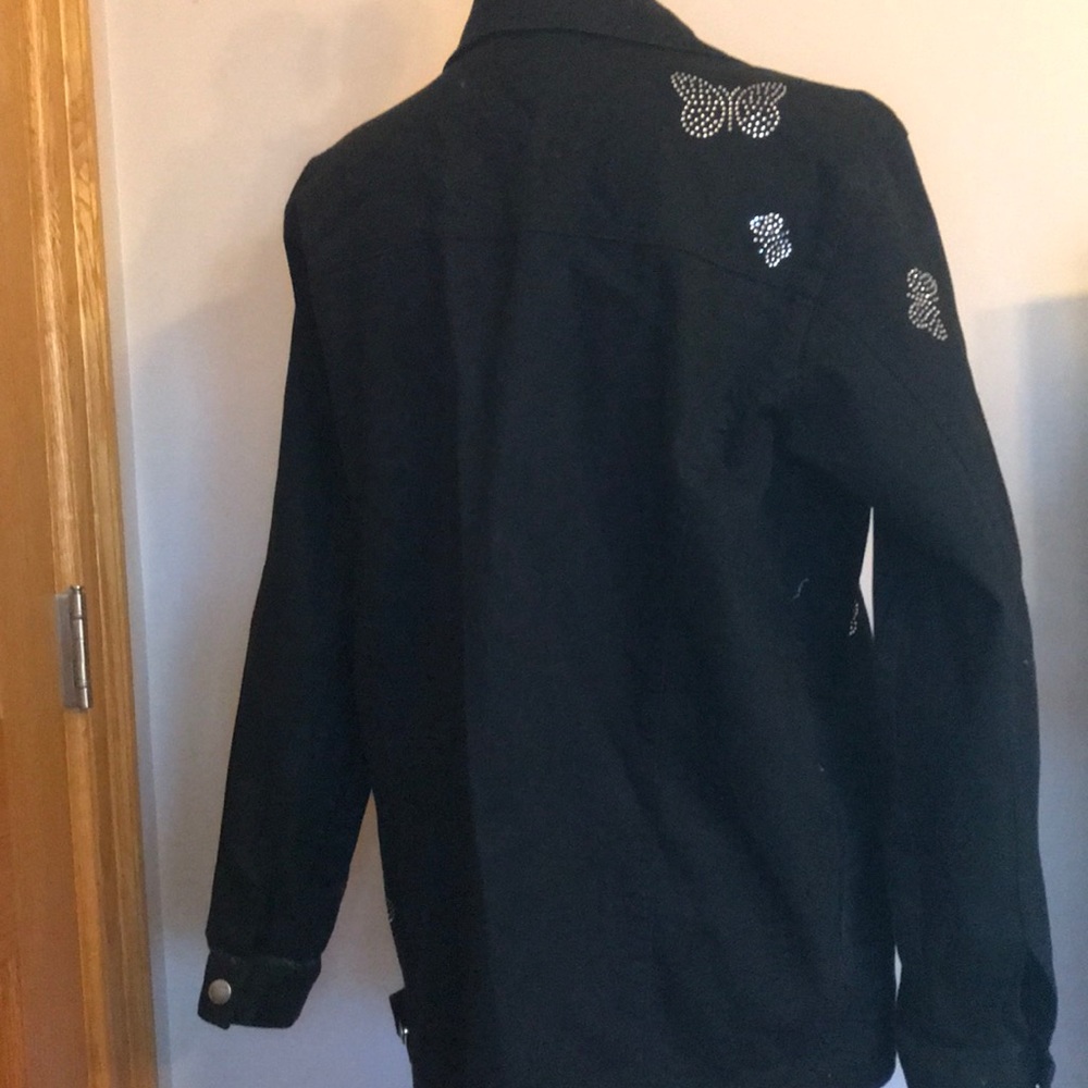 Denim jacket - Picture 2 of 3